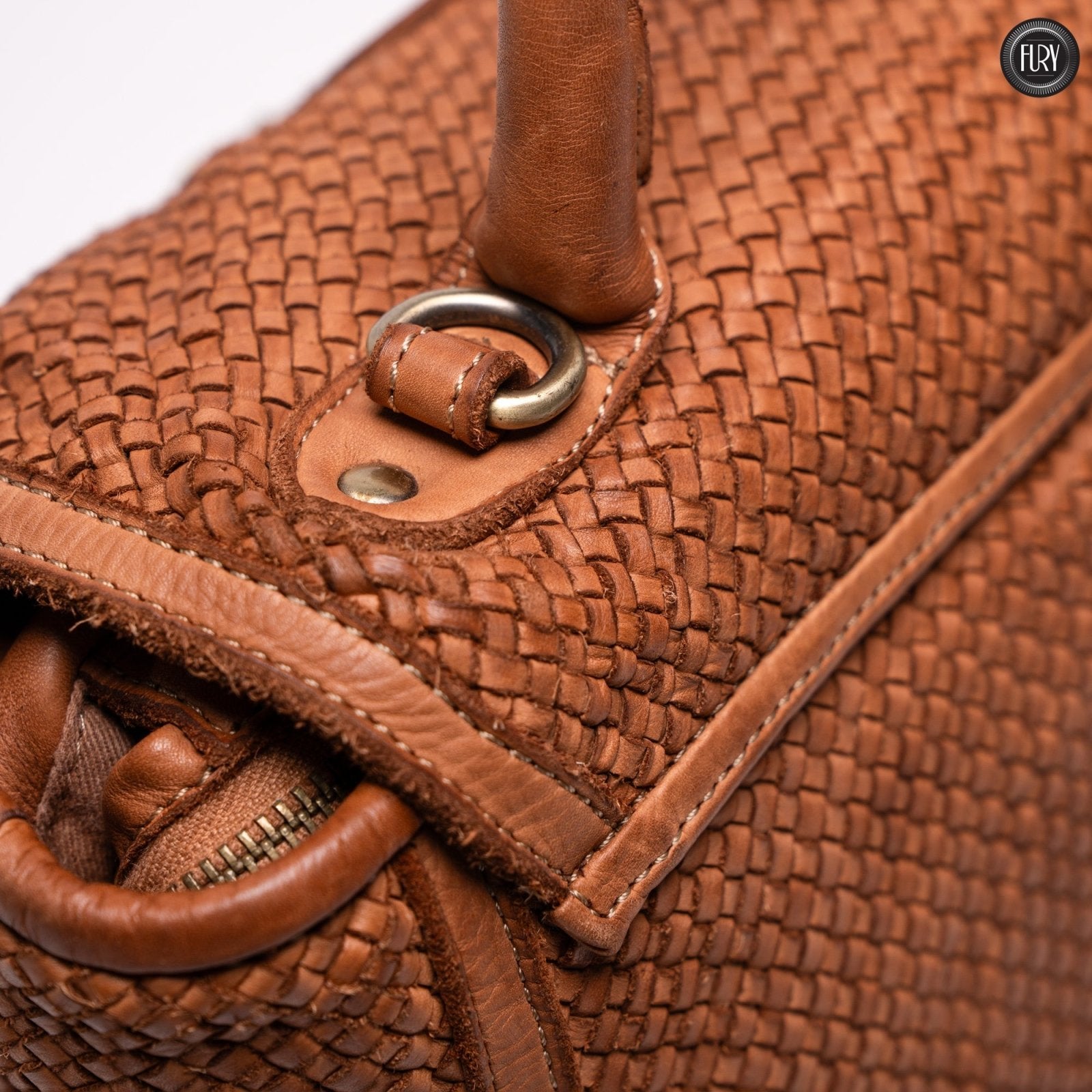 Borsa Camilla in pelle intrecciata - Fury